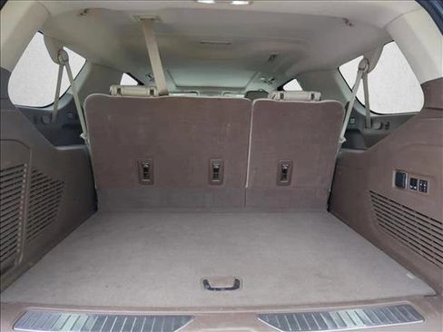 Used 2022 GMC Yukon XL Denali image 7