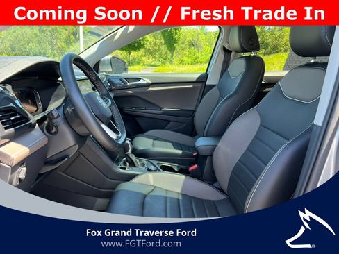 Used 2023 Volkswagen Taos SEL AWD/4WD image 4