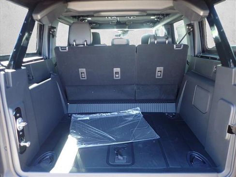 New 2026 Ford Bronco Badlands AWD/4WD image 8