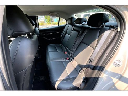 Used 2025 MAZDA MAZDA3 s FWD image 25