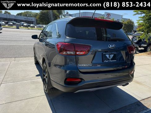 Used 2020 Kia Sorento EX FWD image 5