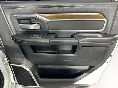 Used 2024 RAM 2500 Laramie image 28