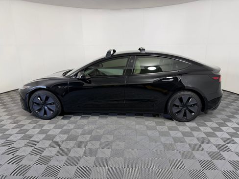 Used 2024 Tesla Model 3 Long Range AWD/4WD image 2