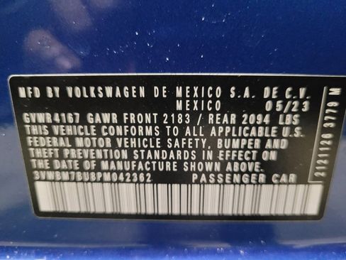 Used 2023 Volkswagen Jetta Sport image 33