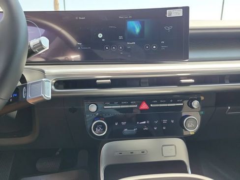 New 2026 Hyundai Ioniq 9 SE AWD/4WD image 15