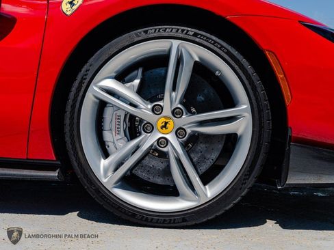 Used 2023 Ferrari 296 GTS RWD image 46