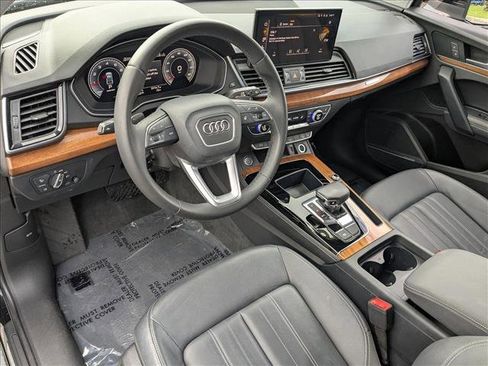 Certified 2023 Audi Q5 2.0T Premium Plus w/ Premium Plus Package AWD/4WD image 10