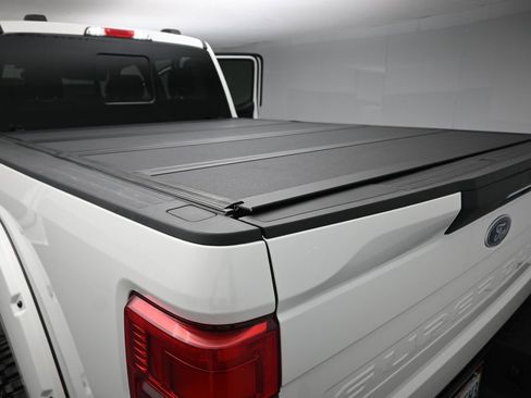 Used 2021 Ford F250 Lariat w/ Lariat Ultimate Package AWD/4WD image 23