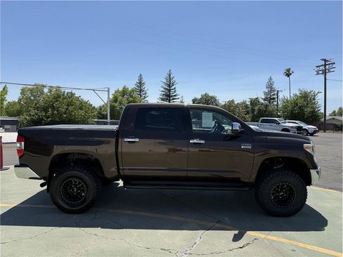 Used 2018 Toyota Tundra 1794 Edition AWD/4WD image 5