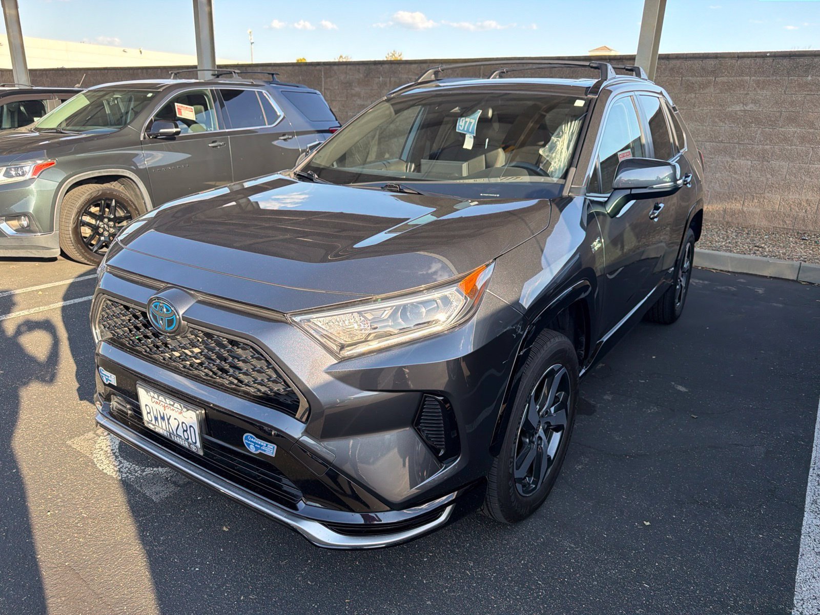 Used 2021 Toyota RAV4 SE w/ Weather & Moonroof Package AWD/4WD image 4