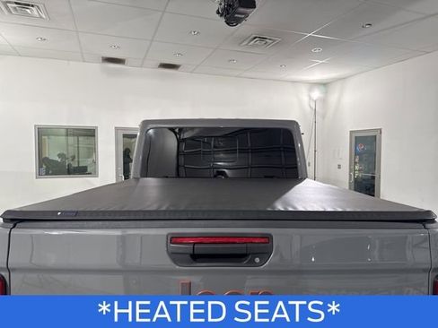 Used 2021 Jeep Gladiator Mojave image 10