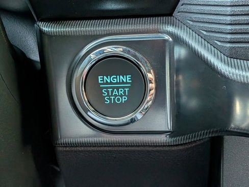 New 2025 Ford F150 Lariat w/ Equipment Group 502A High image 32