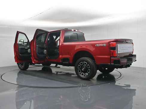 Certified 2024 Ford F250 Platinum AWD/4WD image 39