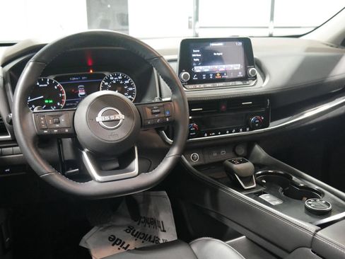 Used 2023 Nissan Rogue SL image 13