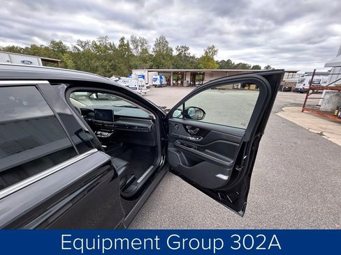 Used 2023 Lincoln Corsair Grand Touring w/ Equipment Group 302A image 25