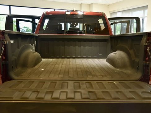 Used 2023 RAM 1500 Laramie AWD/4WD image 6