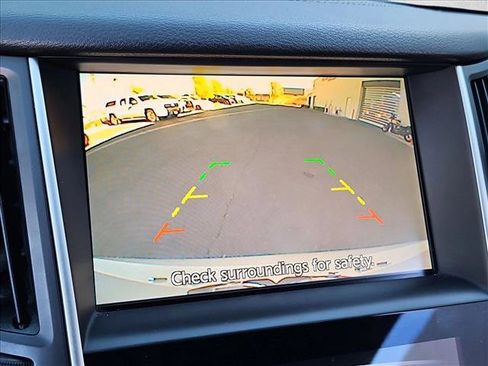 Used 2018 INFINITI Q60 2.0t w/ Moonroof Package RWD image 13