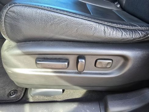 Used 2020 Honda Pilot Elite image 16