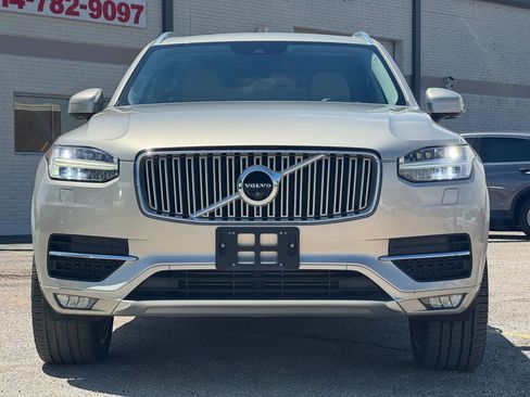 Used 2017 Volvo XC90 T6 Inscription w/ Vision Package AWD/4WD image 10