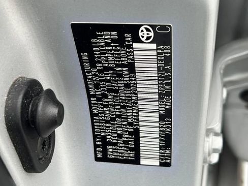 Used 2021 Toyota Corolla LE image 31