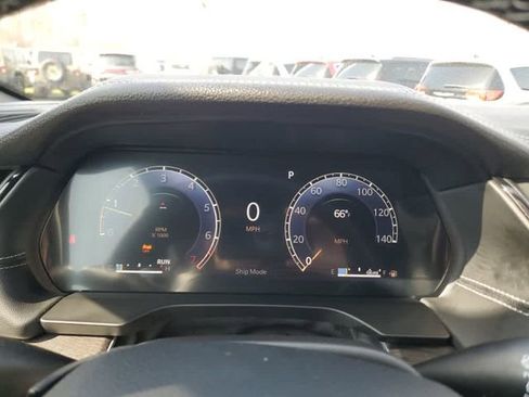New 2026 Jeep Grand Cherokee Altitude AWD/4WD image 25