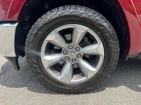 Used 2021 RAM 1500 Limited AWD/4WD image 9