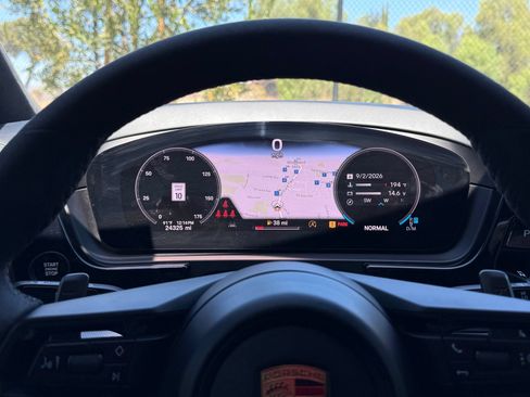 Certified 2024 Porsche Cayenne Coupe AWD/4WD image 17