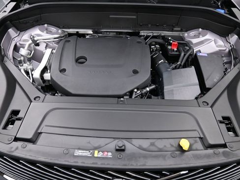 New 2026 Volvo XC90 B6 Plus w/ Protection Package Premier image 12