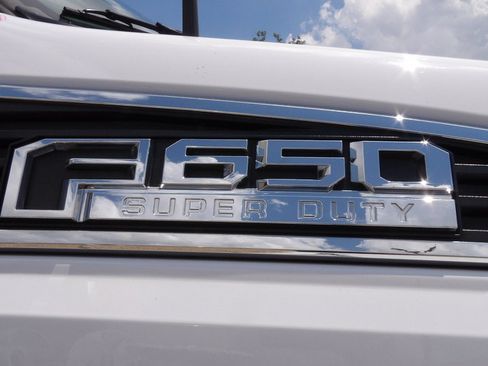 Used 2023 Ford F650 2WD Regular Cab Super Duty image 34