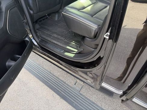 Used 2019 RAM 1500 Limited w/ Bed Utility Group image 25