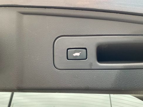 Used 2018 Acura MDX SH-AWD w/ Technology Package image 39