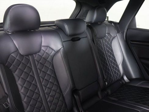 Used 2023 Audi SQ5 Premium Plus w/ Premium Plus Package AWD/4WD image 35