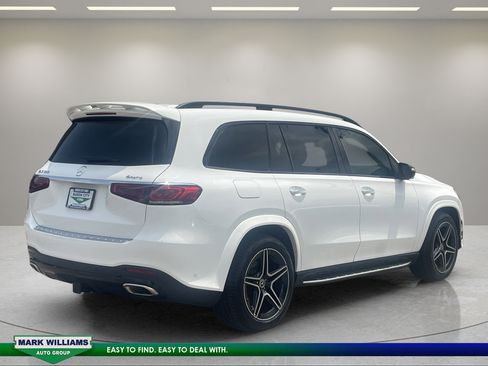 Used 2023 Mercedes-Benz GLS 580 4MATIC image 3