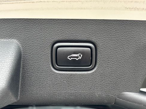Used 2023 Kia Sportage X-Line w/ X-Line Premium Package AWD/4WD image 25