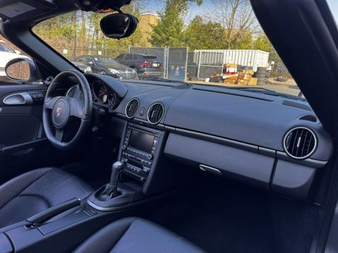 Used 2012 Porsche Boxster w/ Infotainment Pkg image 25