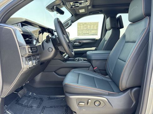 New 2026 GMC Yukon XL AT4 w/ AT4 Premium Plus Package AWD/4WD image 20