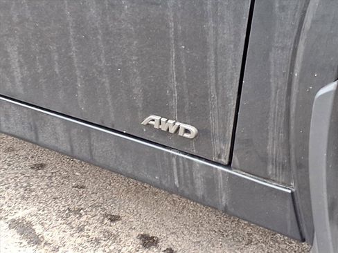 Used 2024 Toyota Prius XLE image 36