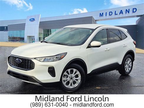 Certified 2023 Ford Escape Active w/ Tech Pack #2 image 1