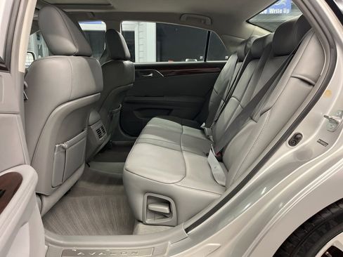 Used 2009 Toyota Avalon image 28