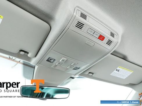 Used 2023 Volkswagen Tiguan SE image 26