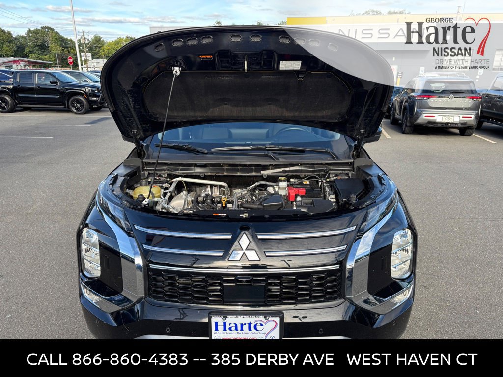 Used 2025 Mitsubishi Outlander SE AWD/4WD image 33