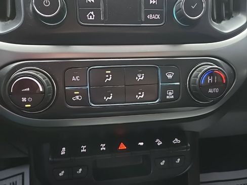 Used 2019 Chevrolet Colorado ZR2 image 66