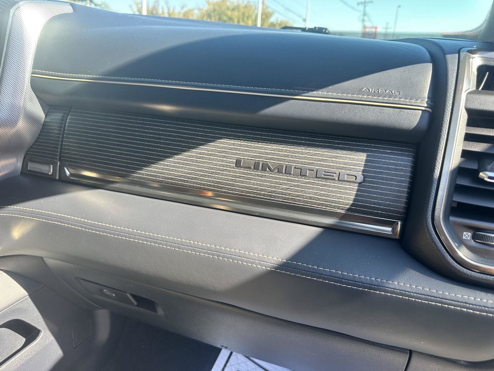 Used 2020 RAM 3500 Limited AWD/4WD image 46