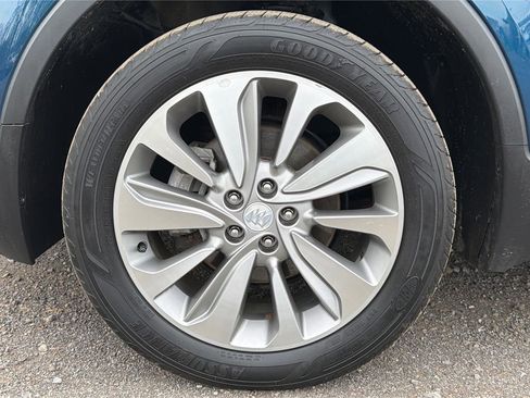 Used 2020 Buick Encore Preferred AWD/4WD image 28