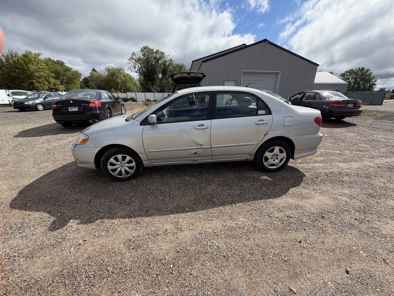 Used 2003 Toyota Corolla CE FWD image 2