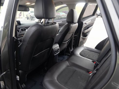 Used 2018 MAZDA CX-5 Touring w/ Preferred Equipment Package image 16