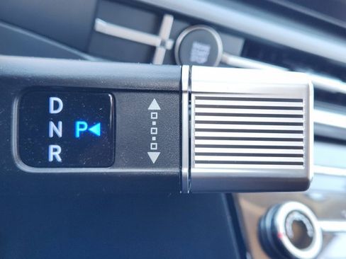 Used 2025 Hyundai Santa Fe SE image 21