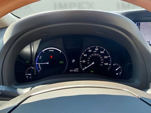 Used 2015 Lexus RX 450h FWD image 14