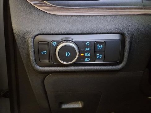 Used 2023 Ford Explorer Limited RWD image 18