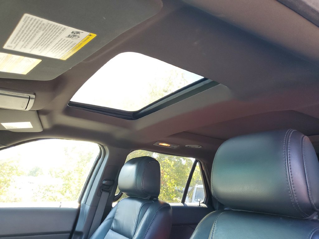 Used 2013 Ford Explorer XLT FWD image 11